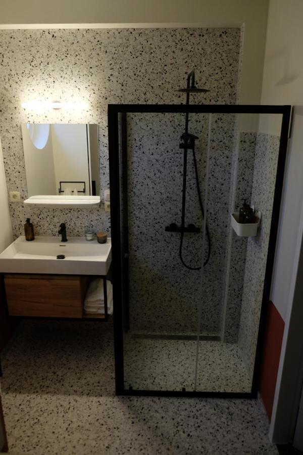 Interbellum Appartment @ Trainstation Malines Extérieur photo