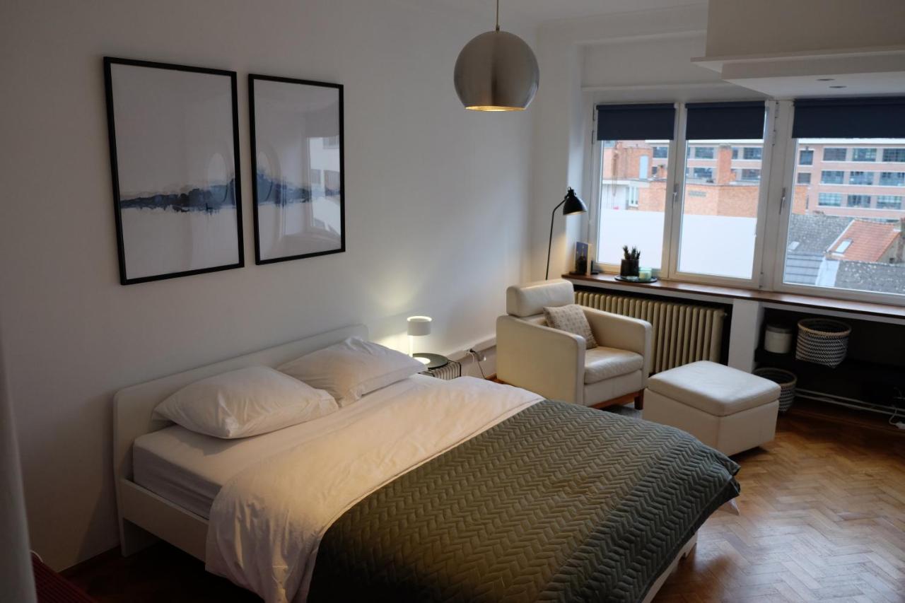 Interbellum Appartment @ Trainstation Malines Extérieur photo